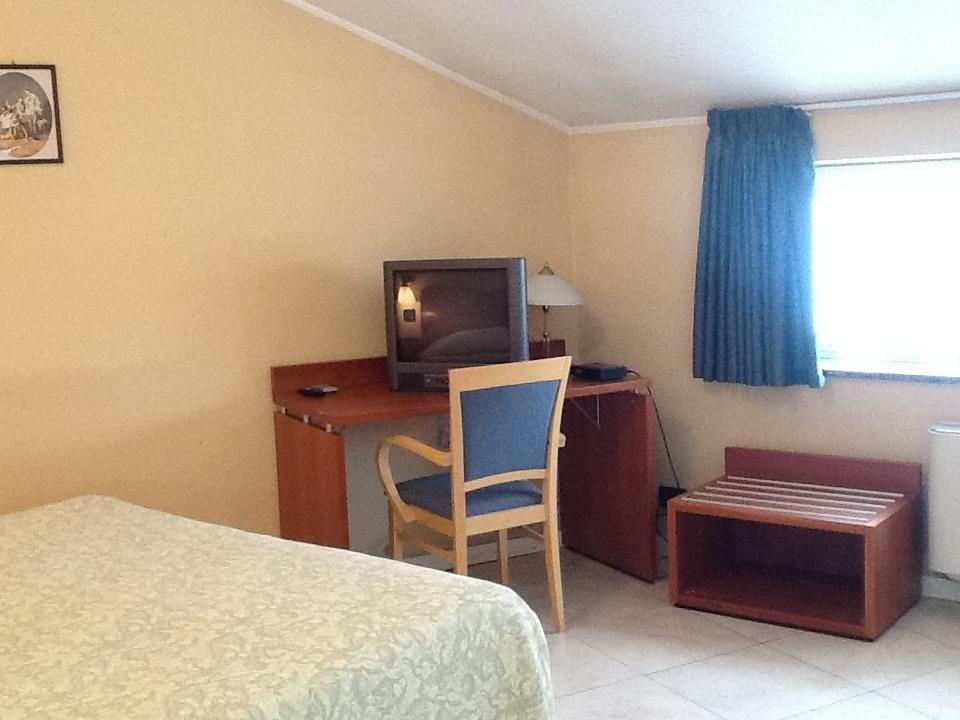 Cerrutihotel Verceil Extérieur photo